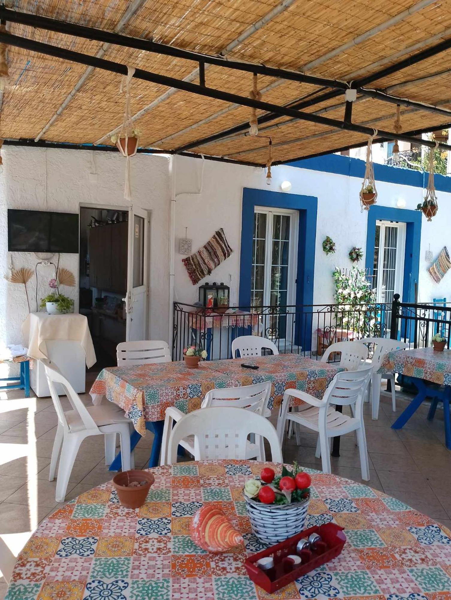 Cleios Rooms And Studios, Kalymnos 85200 Panormos  Екстериор снимка