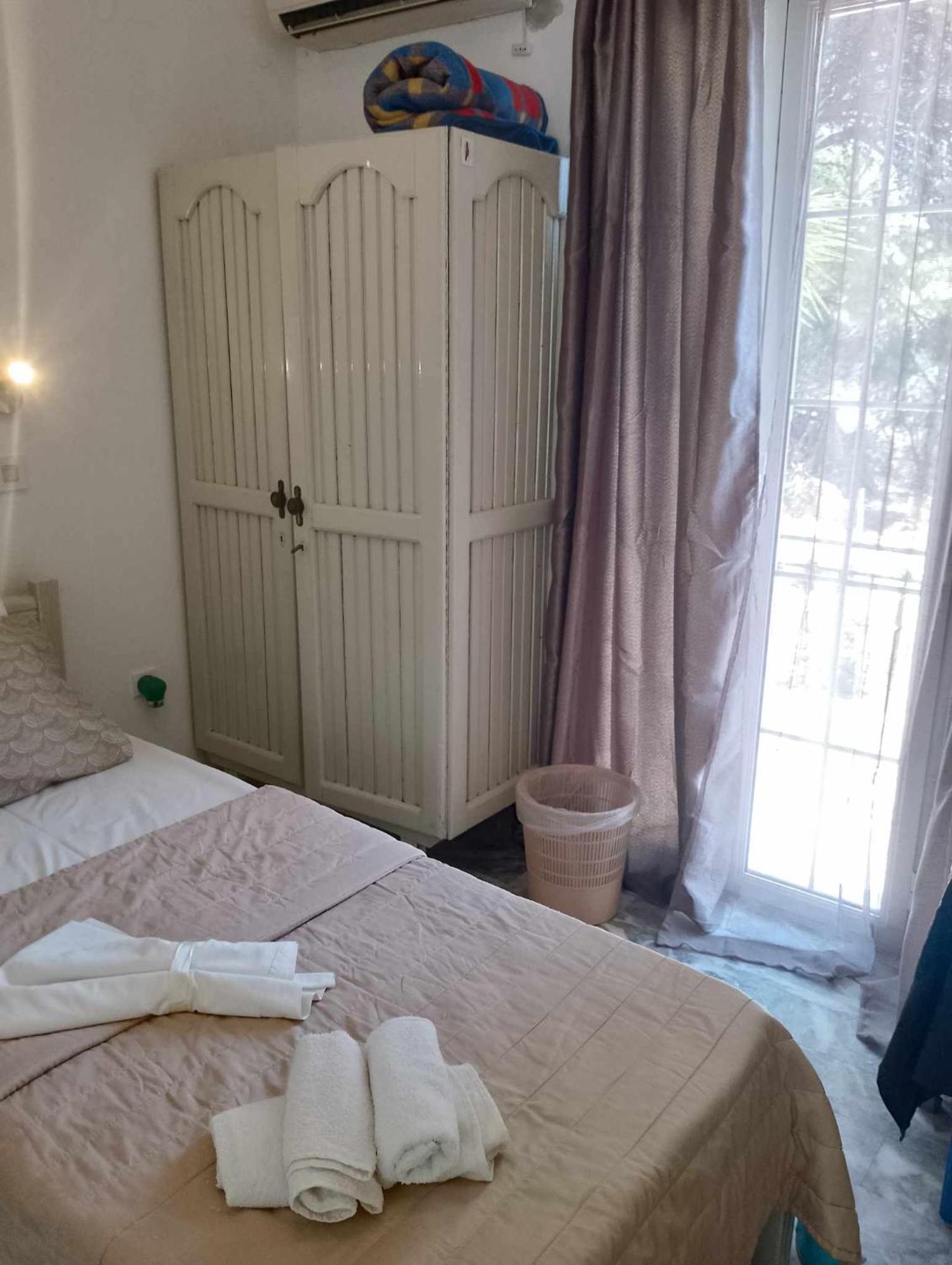 Cleios Rooms And Studios, Kalymnos 85200 Panormos  Екстериор снимка